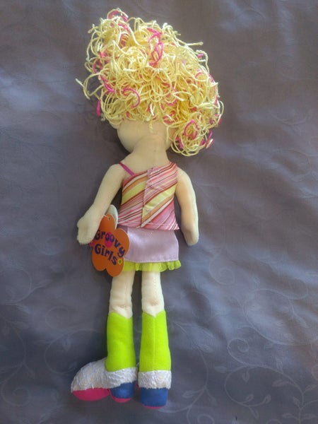 Groovy Girl Doll - Phoebe Carousel 2