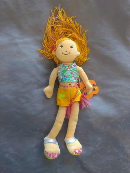 Groovy Girl Doll - Pilar Carousel 1