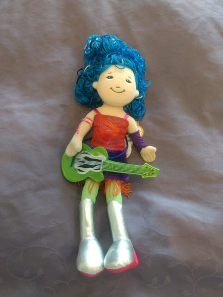 Groovy Girl Doll - Roxanna Carousel 1
