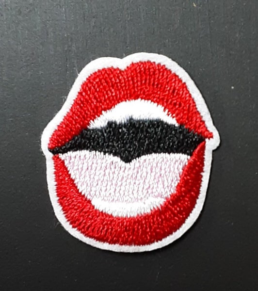 Open Mouth Fabric Badge Carousel 1