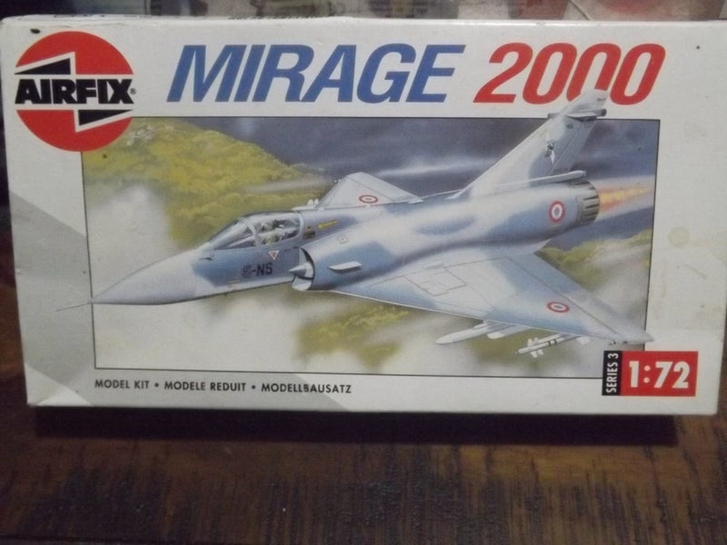 Airfix 1/72 Mirage 2000 Carousel 1