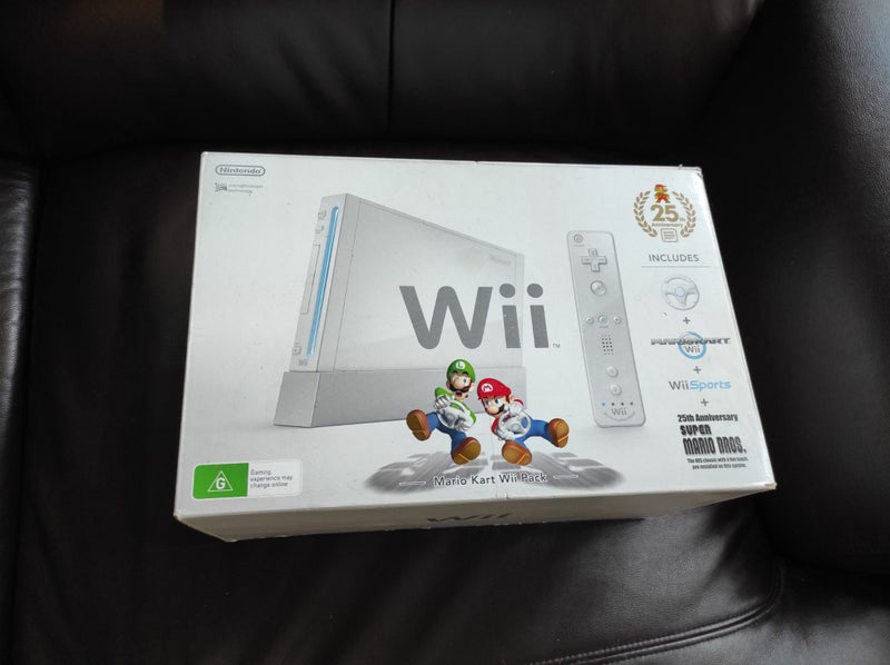 Super Mario Bros 25th anniversary boxed Wii console Carousel 1