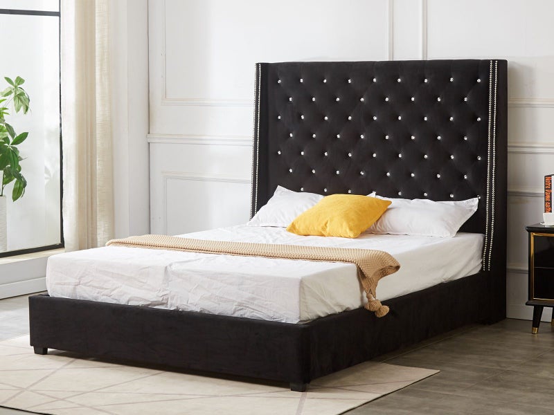 Queen Bed Carousel 2