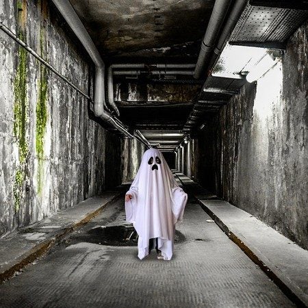 Halloween Ghost Costume Spooky Ghost Cloak Cosplay Carousel 1
