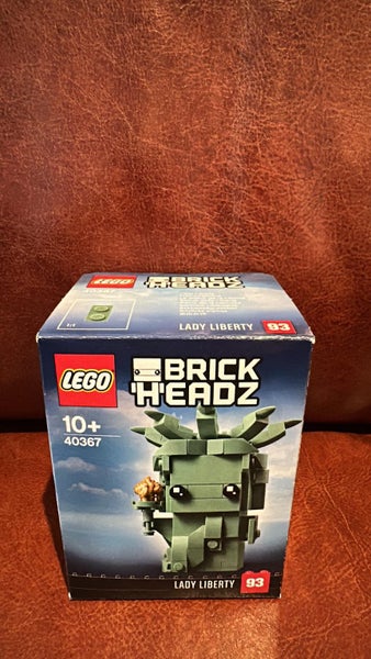 LEGO BrickHeadz 40367 Lady Liberty Carousel 1