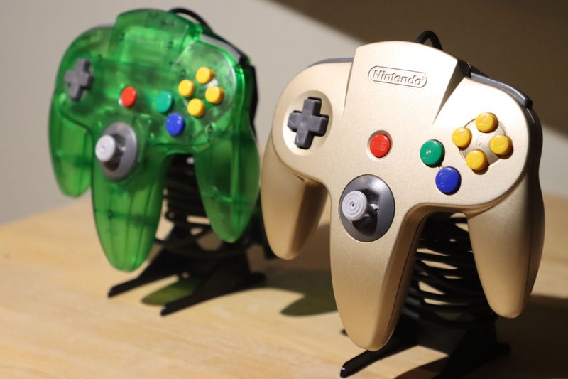 N64 Controller Stand x2 - Mahi Atu 3d Carousel 1