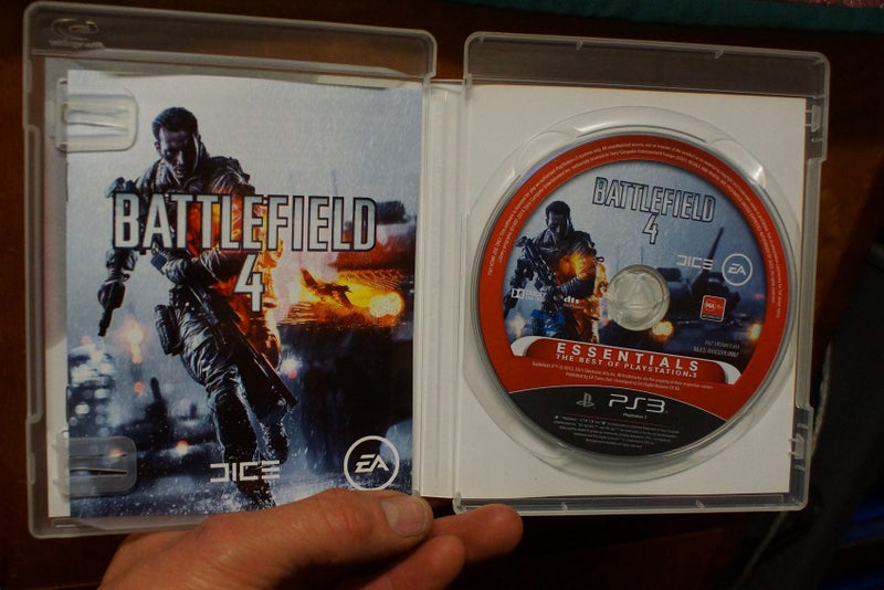PS3 Game. Battlefield 4. R16. Carousel 2