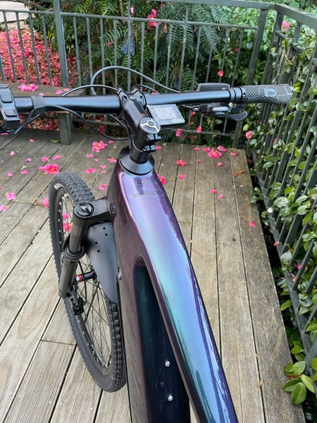 E Mountain Bike. Full Carbon Fibre. 130NM Motor 720WH Battery.63655006763010114