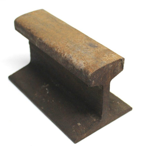 RAILWAY LINE / TRACK BLACKSMITH CRAFT ANVIL – 205MM LONG Carousel 1