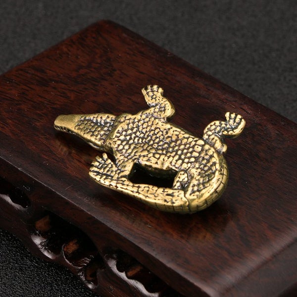 Brass Vintage collectable miniature sculpture carved brass Crocodile Carousel 2