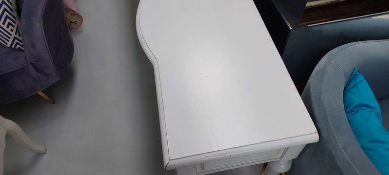 Liz Dressing Console Table - White *40% OFF* Floor Model Carousel 6