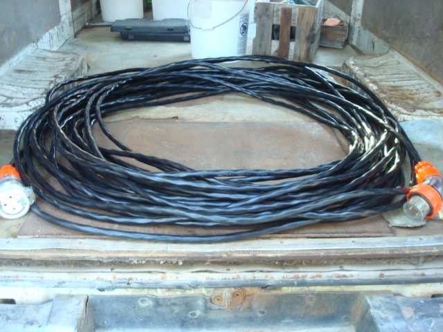Extension/Mains 3P Cable 3 copper cores 6mm2 diameter + neutral screen:60 meters Carousel 1
