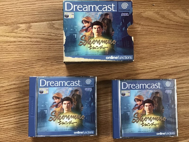 Shenmue (4x discs video game) —-good condition Carousel 1