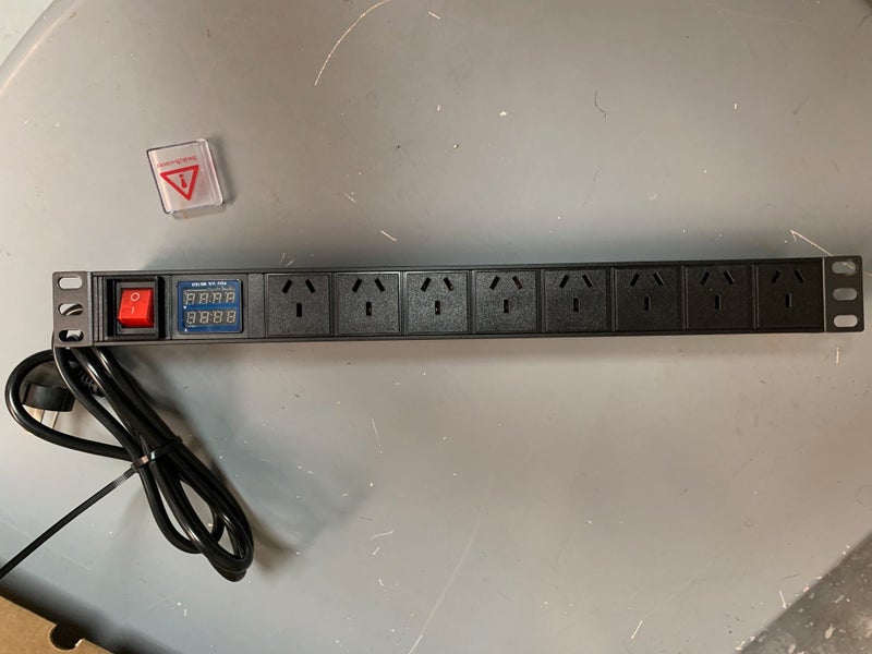Rack PDU - Metered Carousel 2