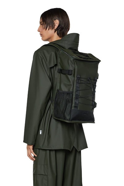 Rains Trail Mountaineer Bag Green Carousel 6