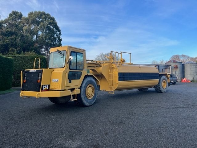 Caterpillar 613C Water Cart Carousel 2