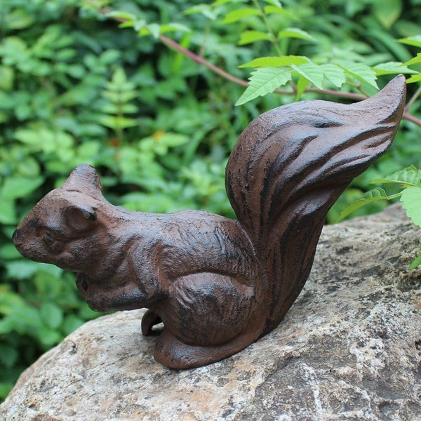 Cast Iron Squirrel Garden Sculpture Carousel 1