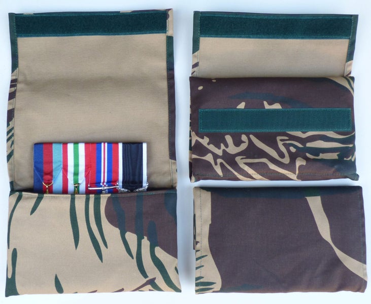 Medal Wallet (fits 5, or more if overlapped, full size standard mounted medals) Carousel 1