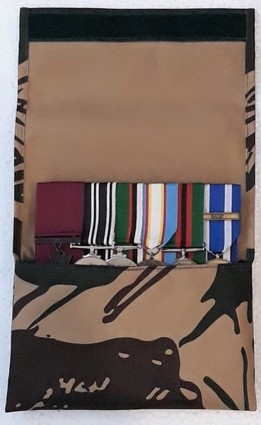 Medal Wallet (fits 5, or more if overlapped, full size standard mounted medals) Carousel 2