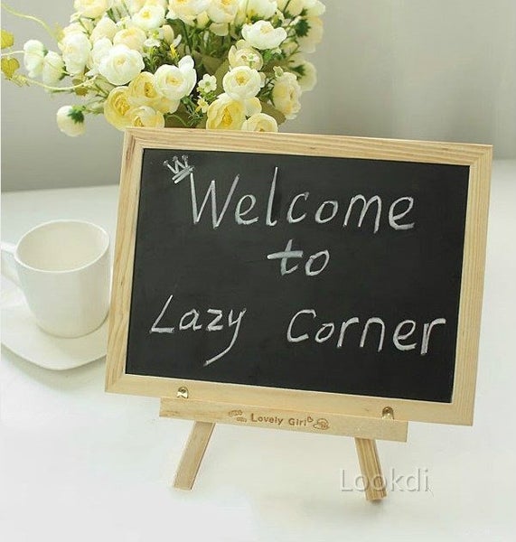 Mini Blackboard and Whiteboard Carousel 1