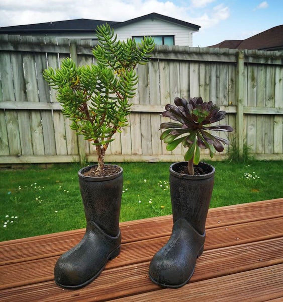 Cast Iron Rustic Boot Planter Pot Garden Yard Patio Decor ( One Boot Only)$SALE$ Carousel 2