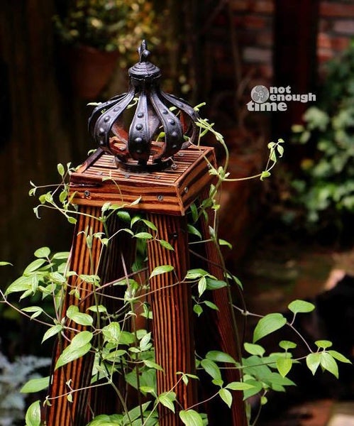 Cast Iron Crown Antique Ornaments Carousel 2