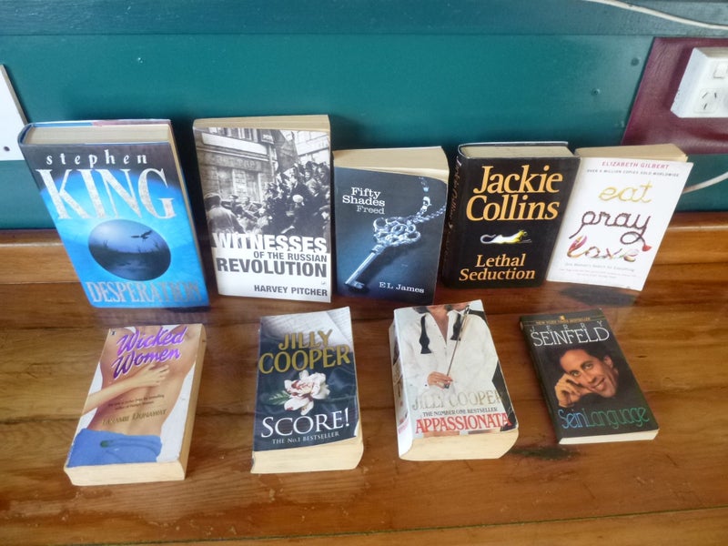 9 Books-S-King, 50 Shades, etc Carousel 1