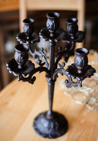 Five-arm Candlestick European Retro cast Iron Candle Holder Family Hotel Wedding Carousel 8