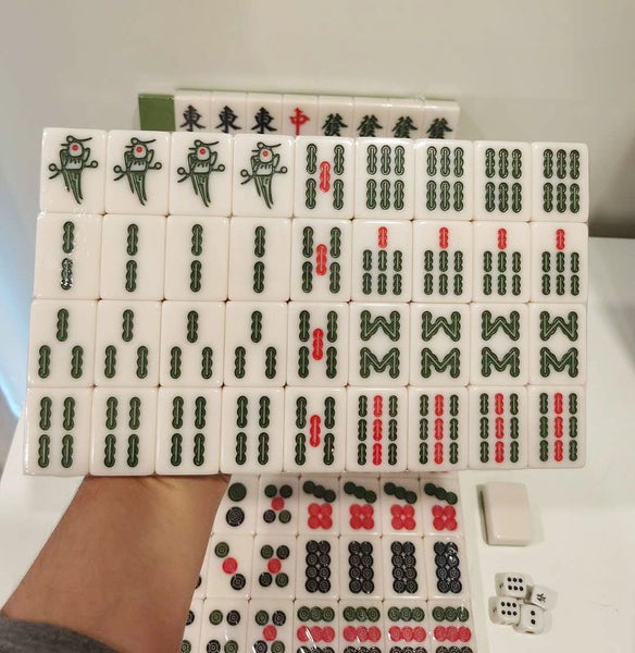 Mahjong Set With Soft Hand Bag (Large 40mm Size )62992597274498111