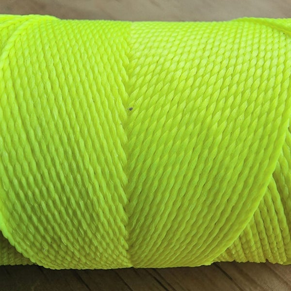 Fluro Yellow Cor#326 1mm Linhasita 170metre roll 100% waxed macrame cord Carousel 2