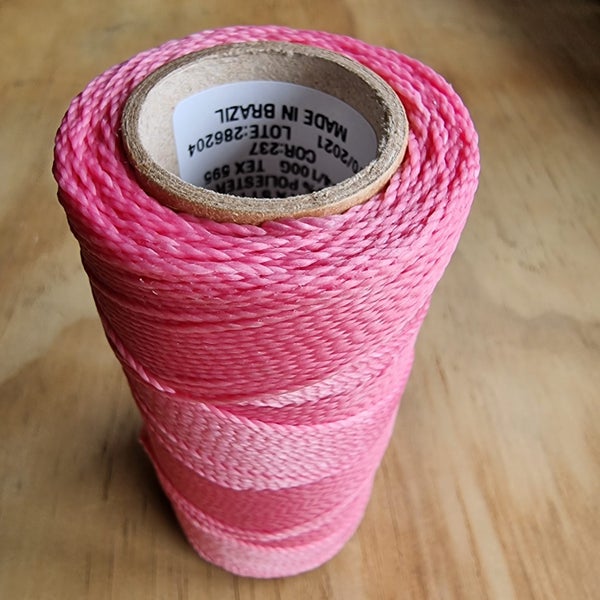 Lollipop Pink Cor#237 1mm Linhasita 170metre roll 100% waxed macrame cord Carousel 2