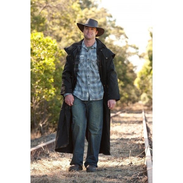 Burke & Wills Mens Balranald Oilskin Long Coat Carousel 11