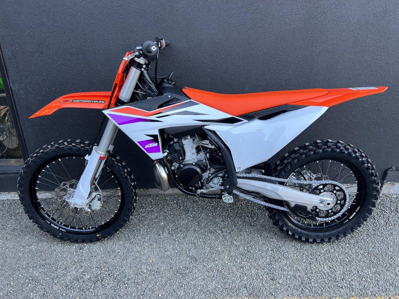 2024 KTM 300SX SAVE $2260! ON E IN STOCK!62866857423361111