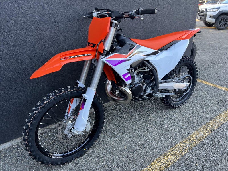 2024 KTM 300SX SAVE $2260! ON E IN STOCK!62866857423361112