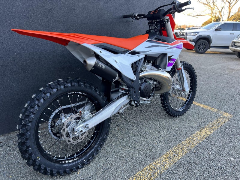 2024 KTM 300SX SAVE $2260! ON E IN STOCK!62866857423361114