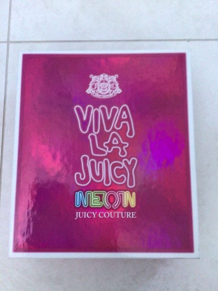 Viva La Juicy Neon by Juicy Couture Gift Set Carousel 1