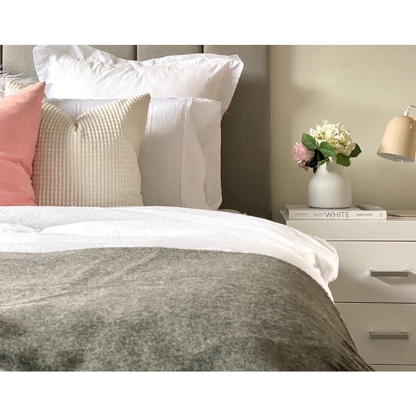 Brighton Throw 100% Nz Wool Cherry Carousel 2