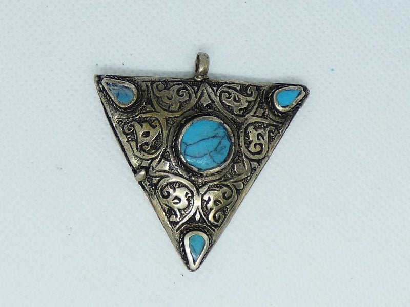 Afghan Kuchi Pendant, Handmade and Traditional Carousel 1