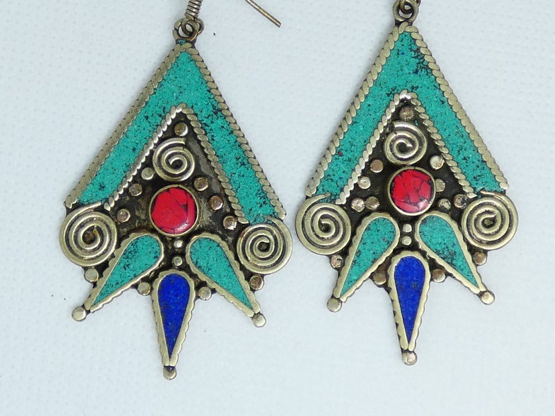 Nepalese Earring, Handmade and Traditional Carousel 2