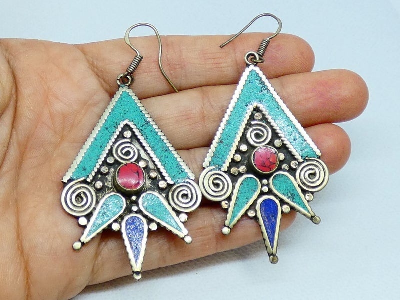 Nepalese Earring, Handmade and Traditional Carousel 8