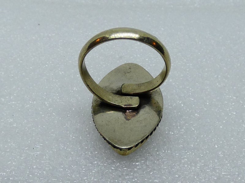 Handmade and Traditional, Nepalese Ring Carousel 3