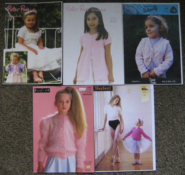 GIRLS TODDLERS BOLERO CARDIGAN BALLET WRAP Knitting PATTERN 4-8ply Mohair Carousel 1