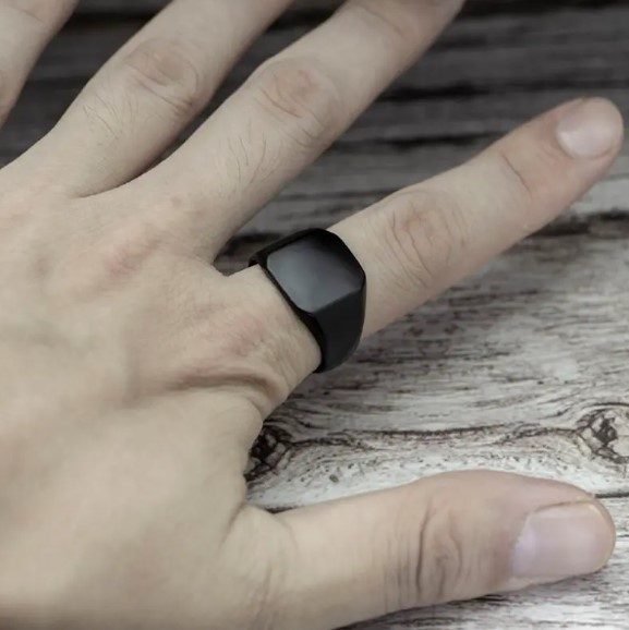 Men's Titanium Gun-Metal Black Signet Ring Carousel 3