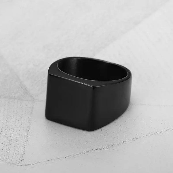Men's Titanium Gun-Metal Black Square Signet Ring - LOW RESERVE! Carousel 2