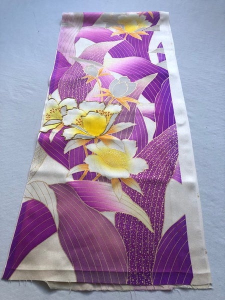 Vintage Japanese Silk Kimono Panel Hand Embroidered Floral Fabric Piece Carousel 20