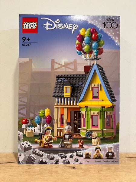 LEGO Disney 43217 Up House Brand New Carousel 1