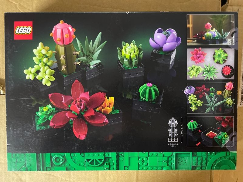 $1 Reserve LEGO 10309 - Succulents ~NEW & with Ping Available~ Carousel 2