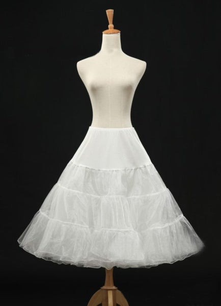 White Petticoat Underskirt Womens Clothing Size 14 3012623 Carousel 2