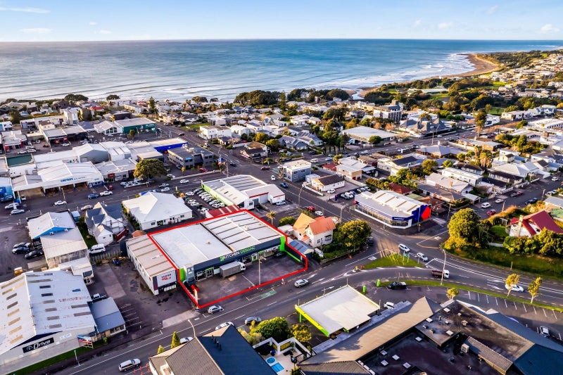 225229 Courtenay Street, New Plymouth, Taranaki
