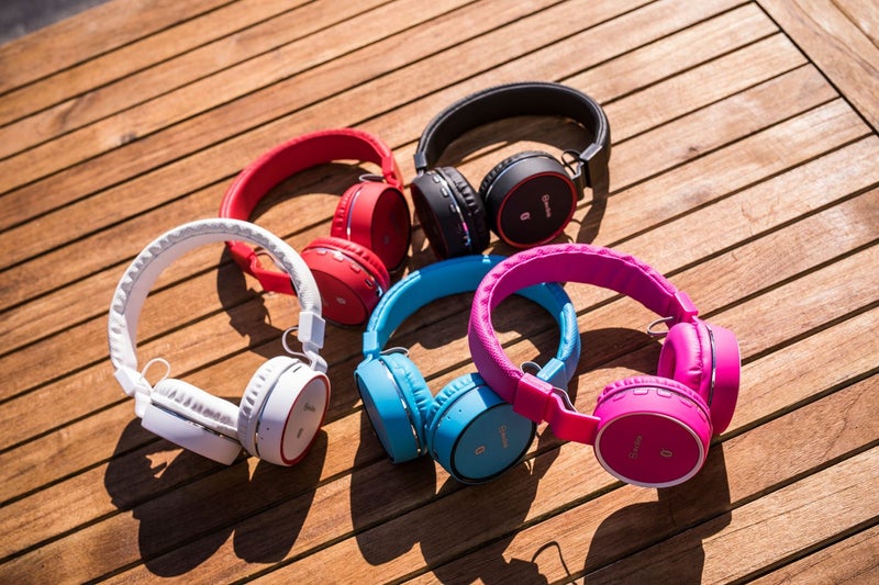 Wireless Bluetooth Headphones - White Carousel 8